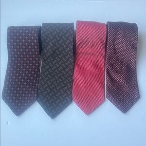 Giorgio Armani Men’s lot of 4 designer silk neckties, one size